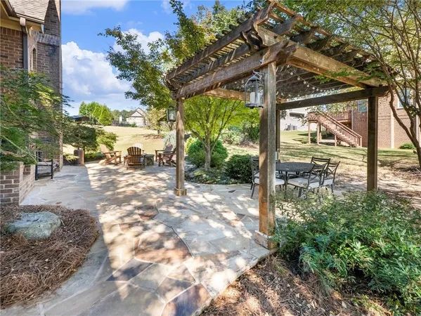 $1,050,000 | 2051 Skybrooke Court, Hoschton, GA 30548