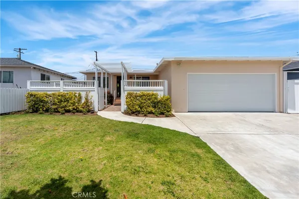 $1,199,000 | 3527 West 225th Street, Torrance, CA 90505