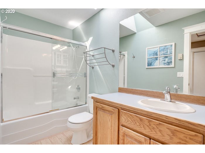 16270 South Thayer Road Oregon City, OR 97045 - Photo 20 of 32 Gallery Image 20