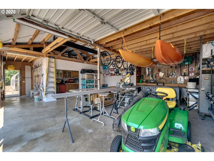 16270 South Thayer Road Oregon City, OR 97045 - Photo 29 of 32 Gallery Image 29