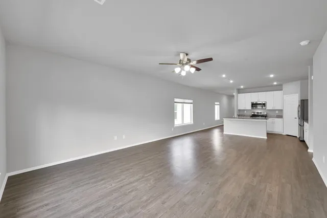 $269,000 | 1961 Hidden Cedar Drive, Conroe, TX 77301