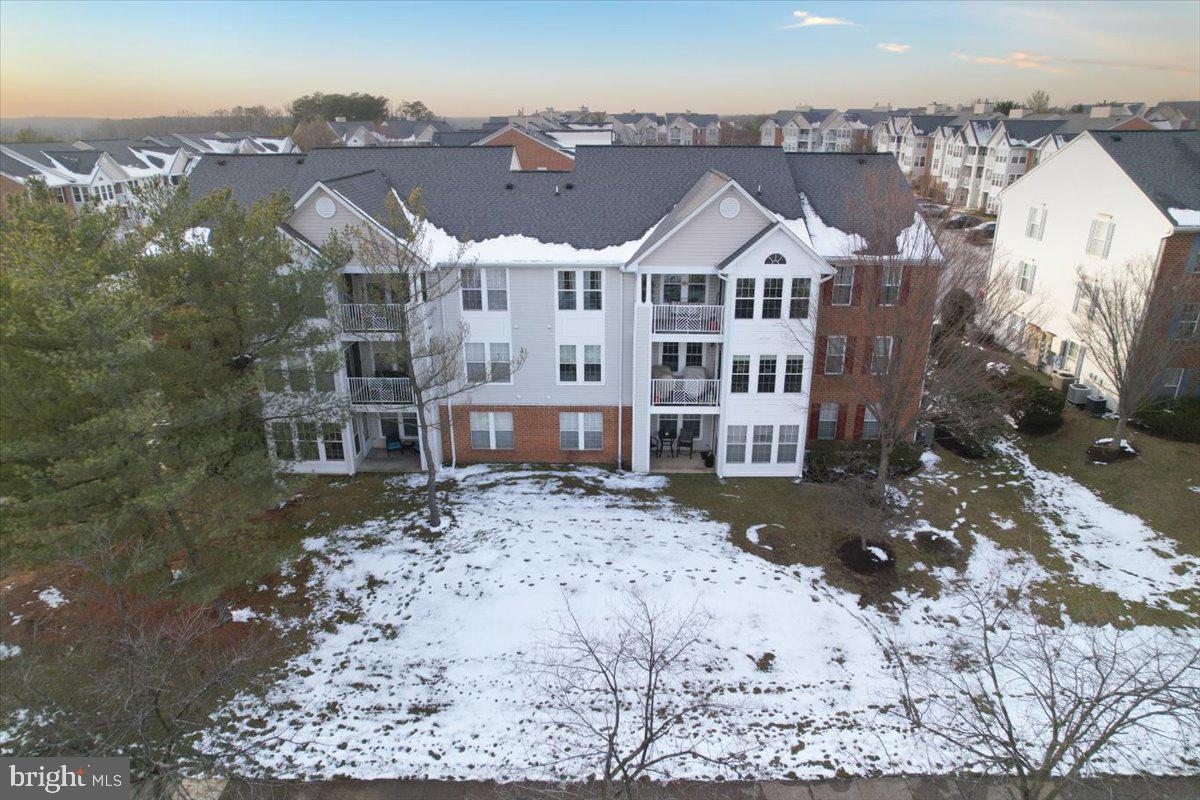 689 Winding Stream Way, Unit 103 Odenton, MD 21113 - Photo 34 of 40