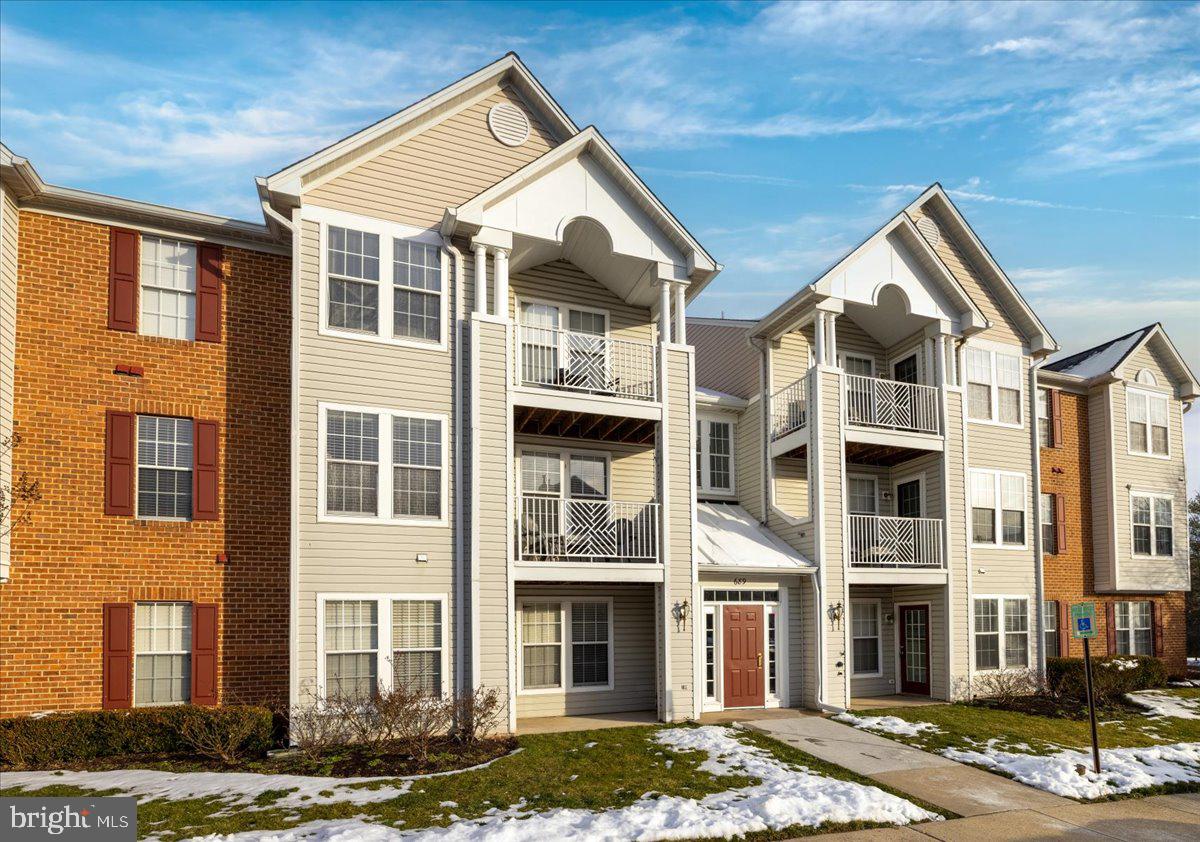 689 Winding Stream Way, Unit 103 Odenton, MD 21113 - Photo 4 of 40