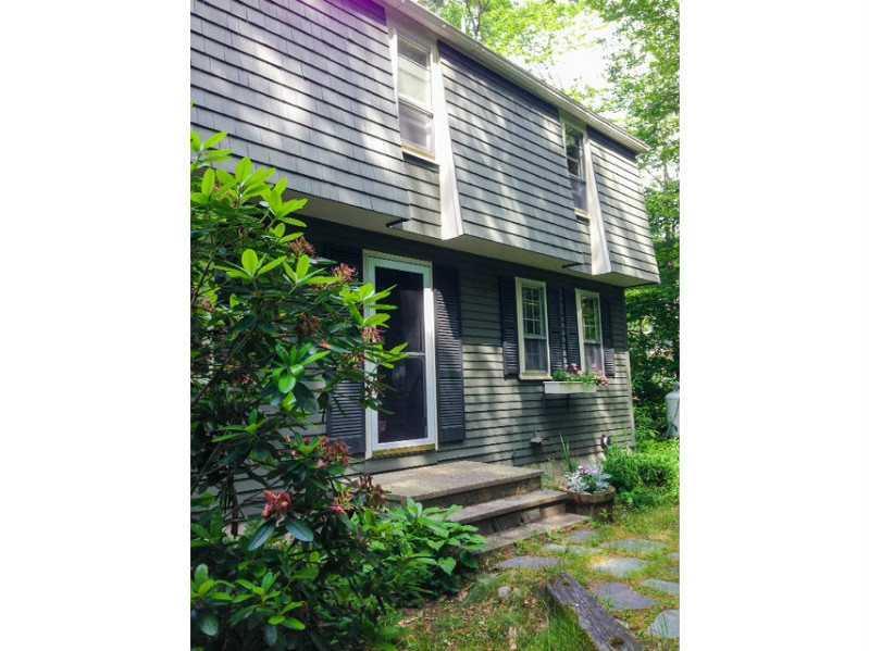 8 Pine Point Road Cape Elizabeth, ME 04107 - Photo 1 of 35 Exterior Front.