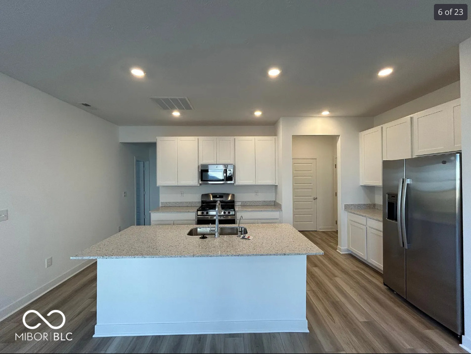 8574 Lester Place Pendleton, IN 46064 - Photo 6 of 23