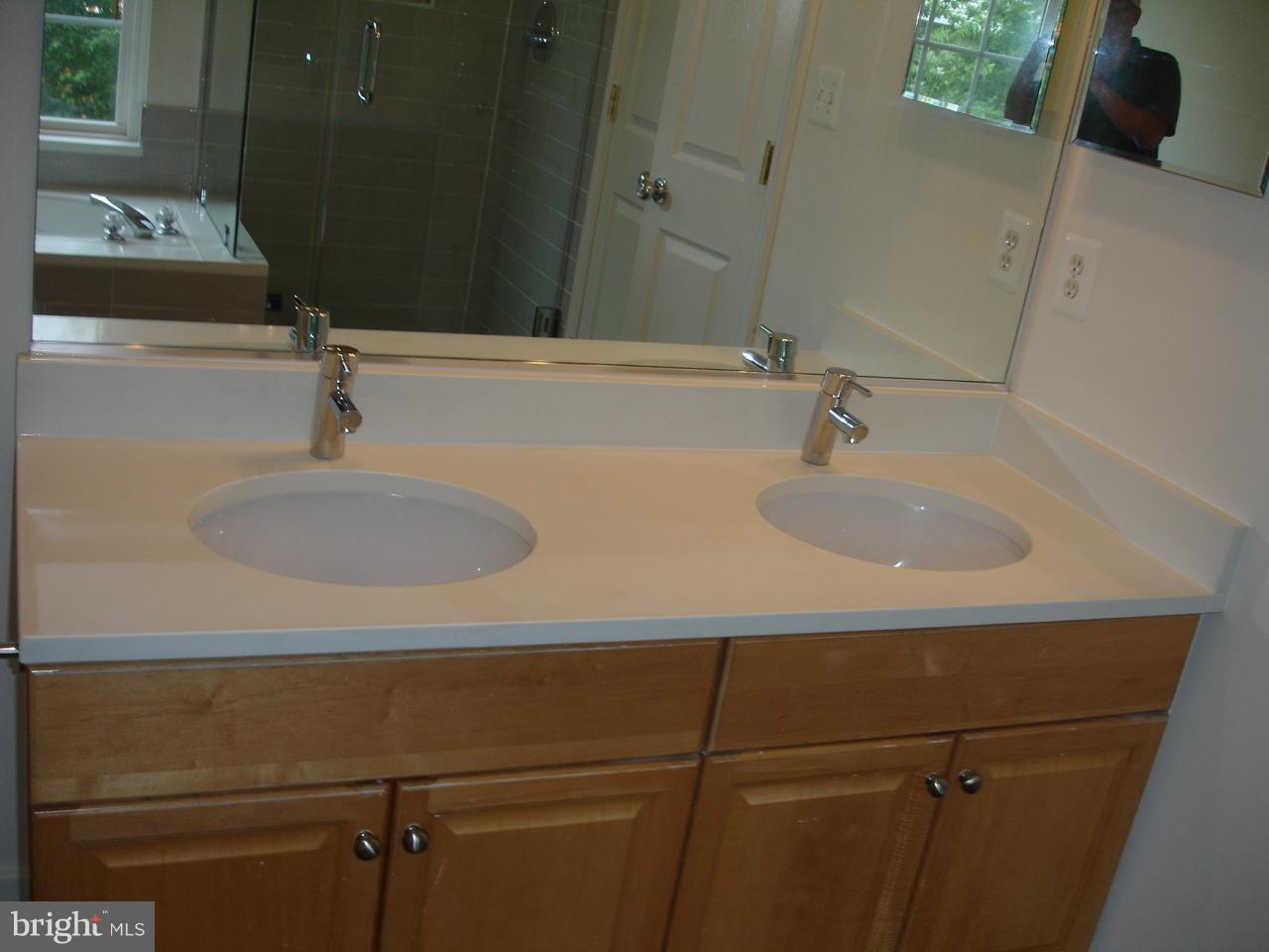 9060 Two Bays Road Lorton, VA 22079 - Photo 17 of 30 Bath (Master) Doubles Vanity