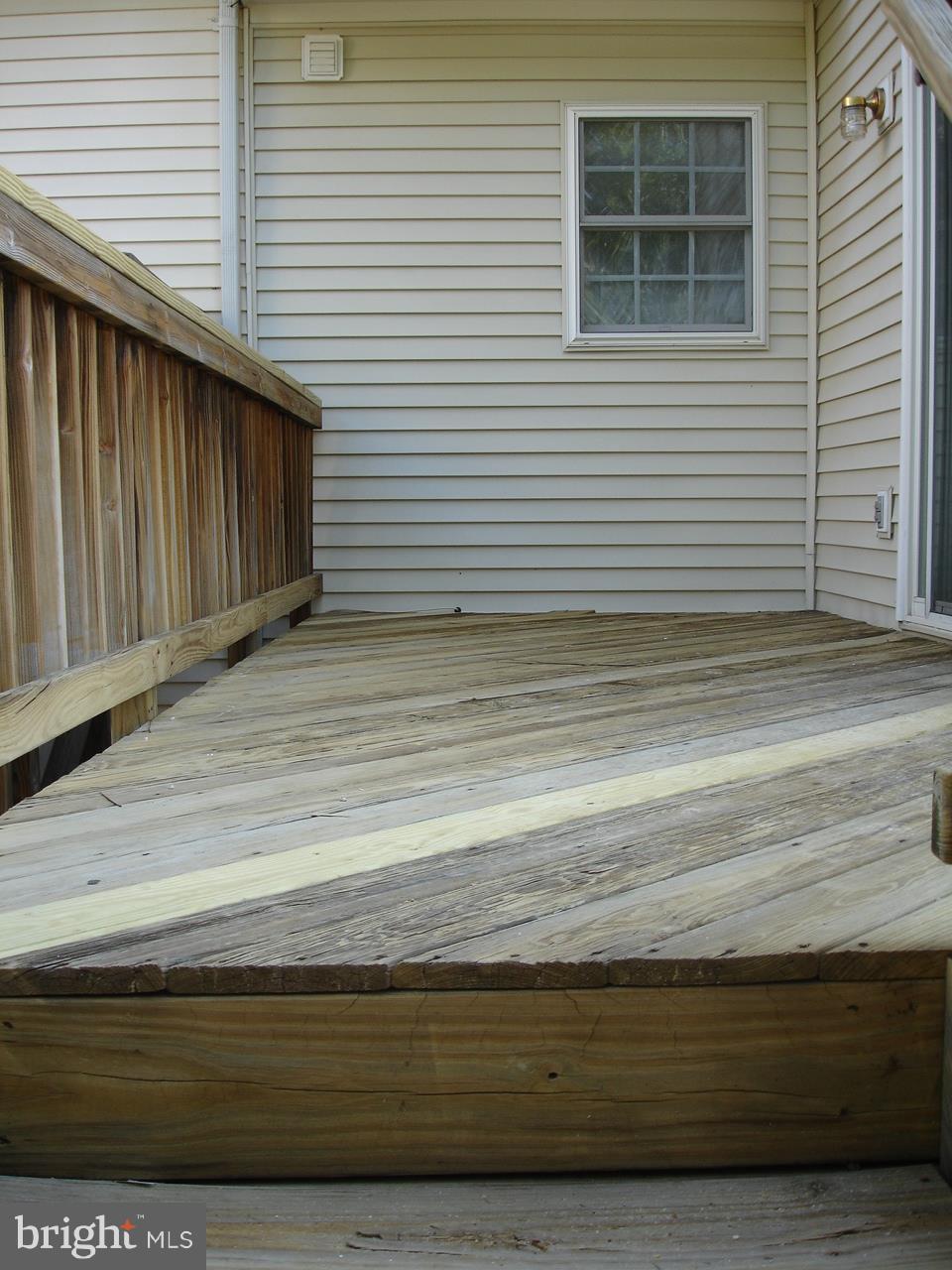 9060 Two Bays Road Lorton, VA 22079 - Photo 24 of 30 Walk-out from Sunroom