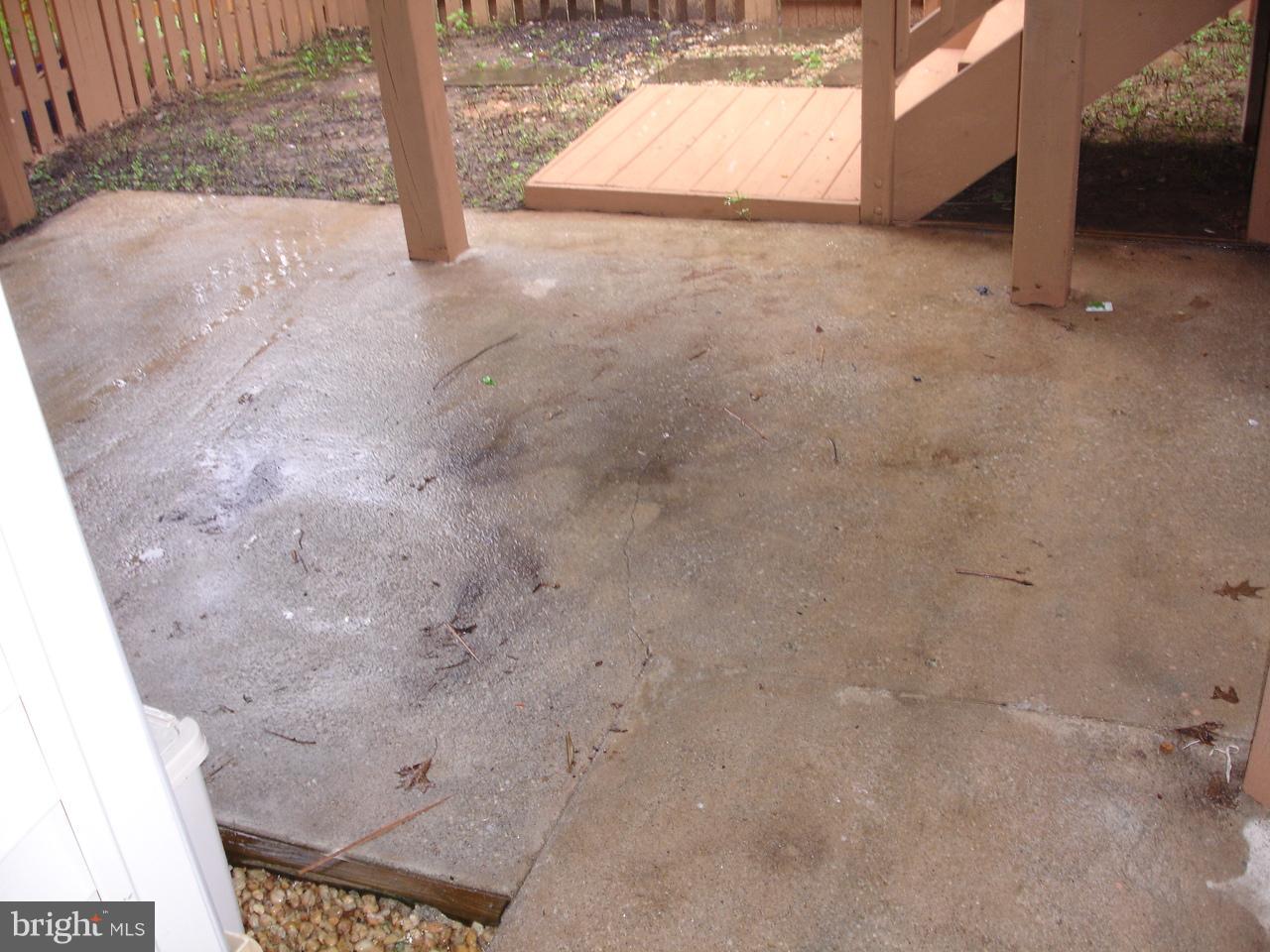 9060 Two Bays Road Lorton, VA 22079 - Photo 27 of 30 Patio