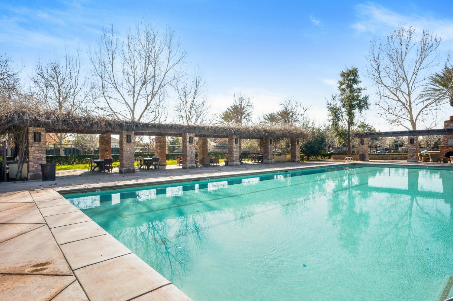 3585 Barclay Square Clovis, CA 93619 - Photo 40 of 41