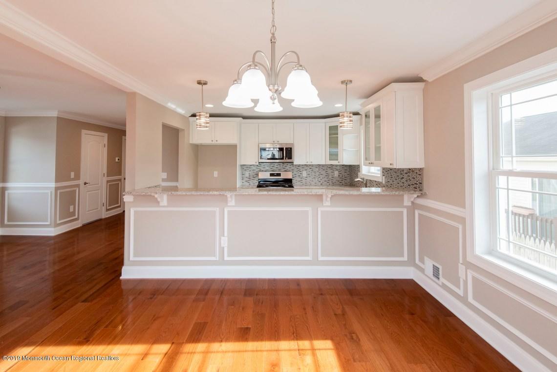 564 George Road Toms River, NJ 08753 - Photo 10 of 20 381E1DDA-DD78-4D3A-A702-3E1D079AC221