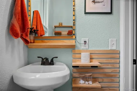 $825,000 | 2535 California Street, Denver, CO 80205