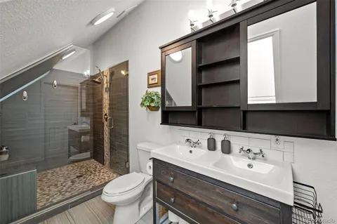 $825,000 | 2535 California Street, Denver, CO 80205