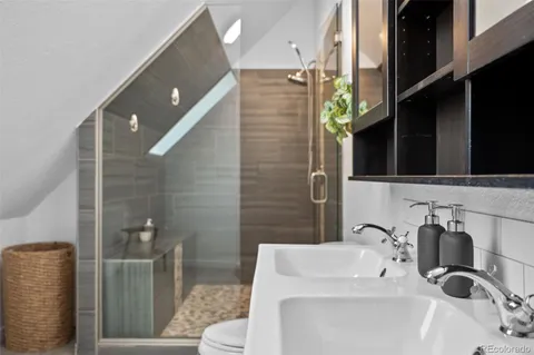 $825,000 | 2535 California Street, Denver, CO 80205