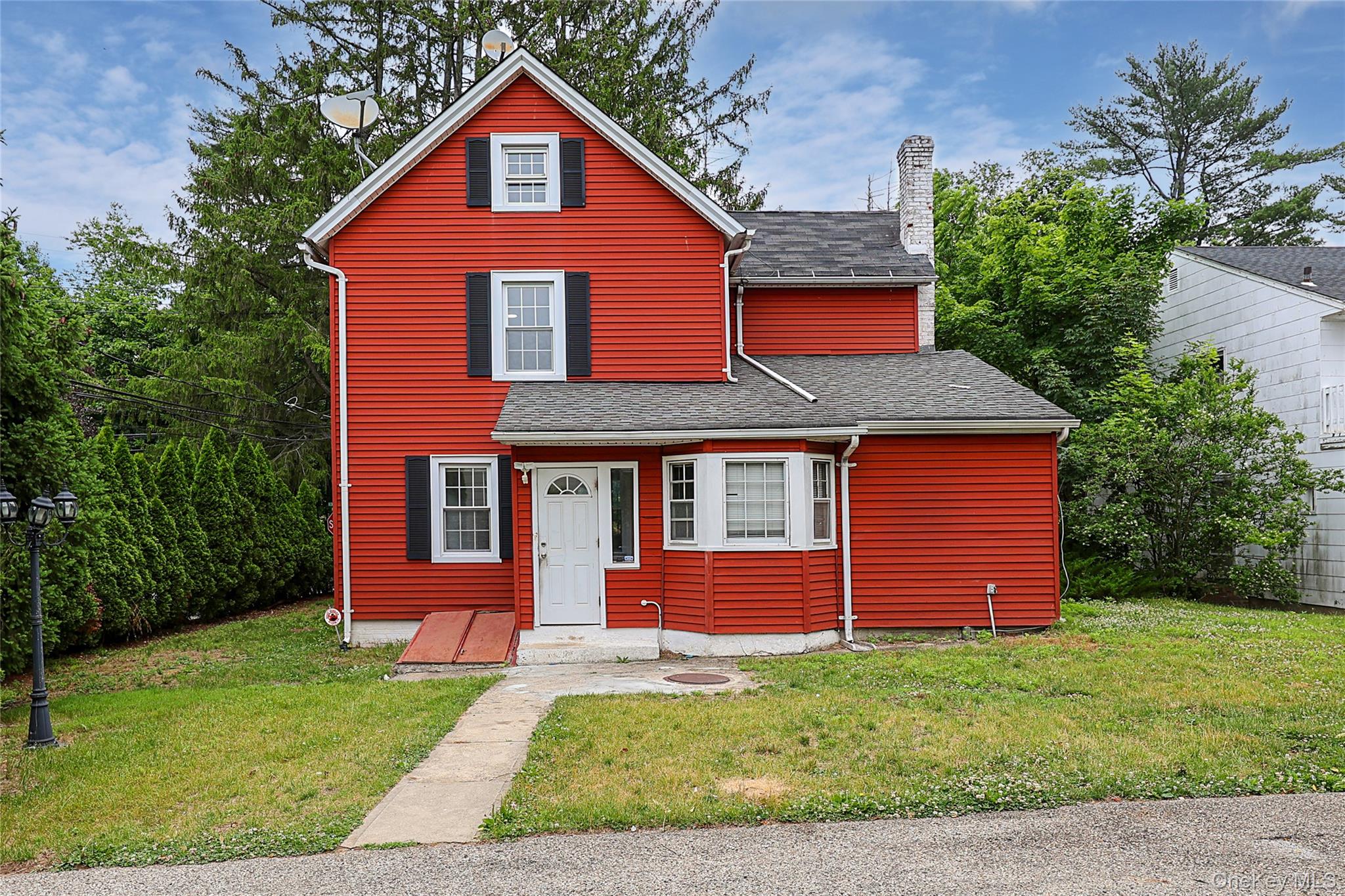 49 Red Ground Road Roslyn Heights, NY 11577 - Photo 33 of 36