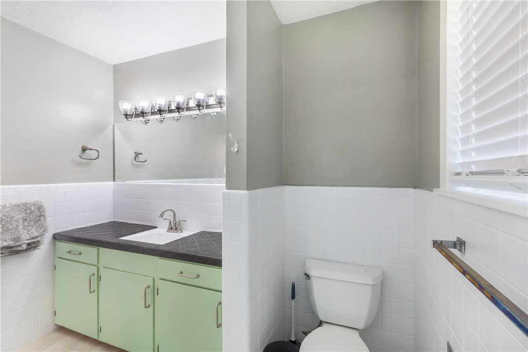 209 Helena Street Bryan, TX 77801 - Photo 4 of 23