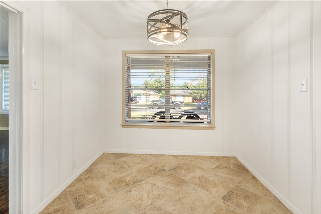 209 Helena Street Bryan, TX 77801 - Photo 9 of 23