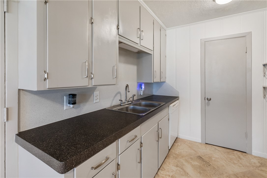 209 Helena Street Bryan, TX 77801 - Photo 10 of 23