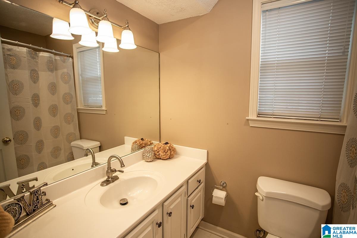 102 Juniper Circle Pelham, AL 35124 - Photo 15 of 33