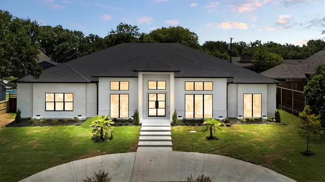 $18,000 | 11314 Hillcrest Road, Dallas, TX 75230