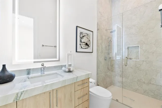 $18,000 | 11314 Hillcrest Road, Dallas, TX 75230