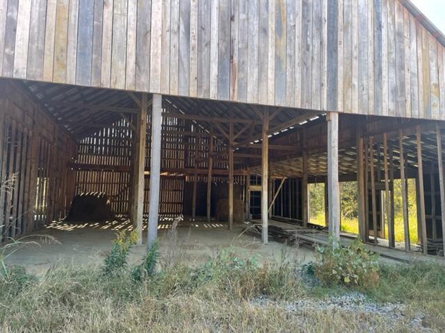 7950 Northwest Nw Highway Georgetown, TN 37336 - Photo 75 of 79 Barn