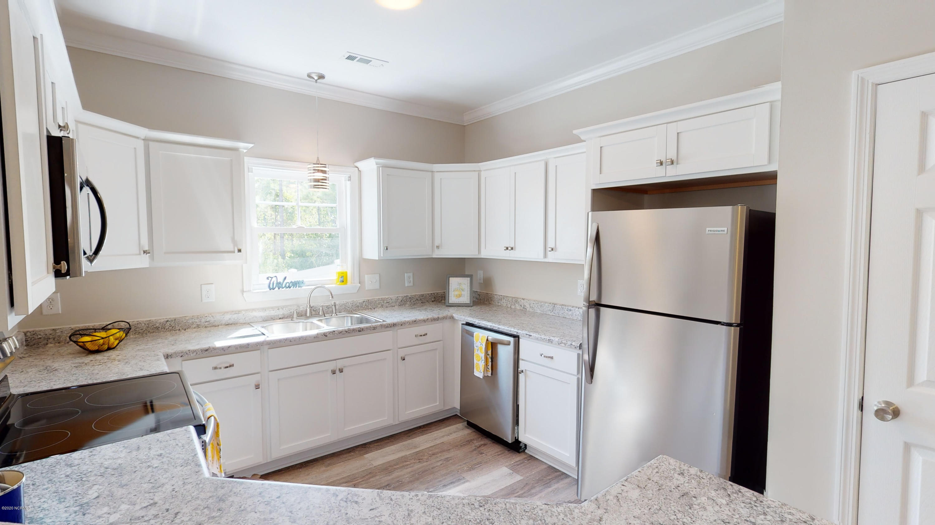 301 Cedar Island Trail Holly Ridge, NC 28445 - Photo 7 of 50 301 Cedar Island Trail-33