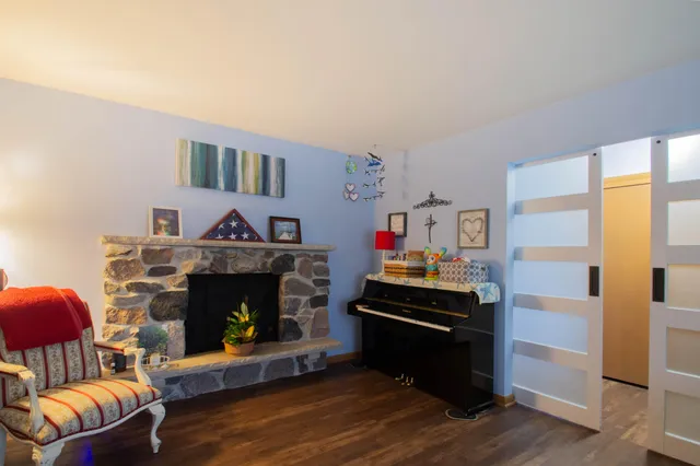 $299,900 | 2 Riverdale Circle, Watertown, WI 53094