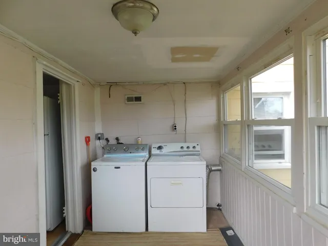 $1,800 | 430 Sugar Hill Road, White Post, VA 22663