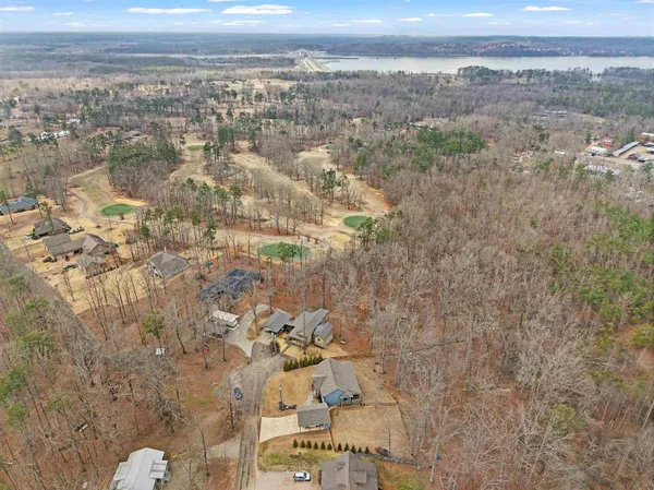 $329,900 | 860 Fairway Lane, Counce, TN 38326