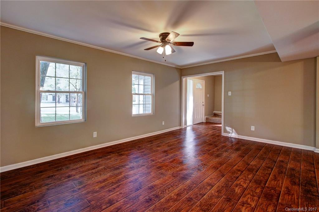 5617 Faulconbridge Road Charlotte, NC 28227 - Photo 9 of 24 Gallery Image 9