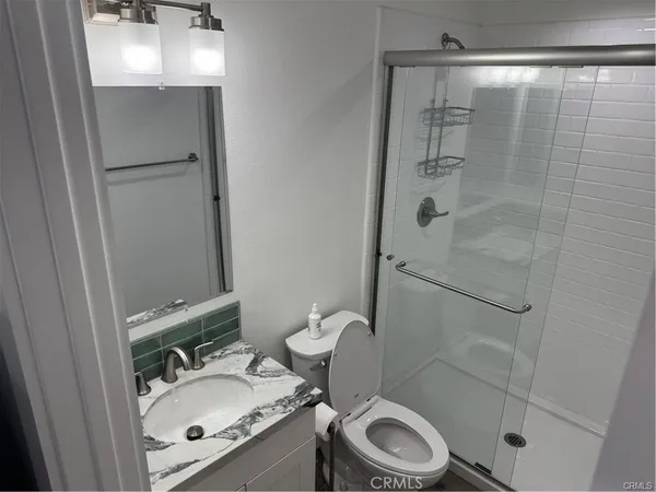 $2,200 | 837 Santiago Road, Unit 1, Costa Mesa, CA 92626