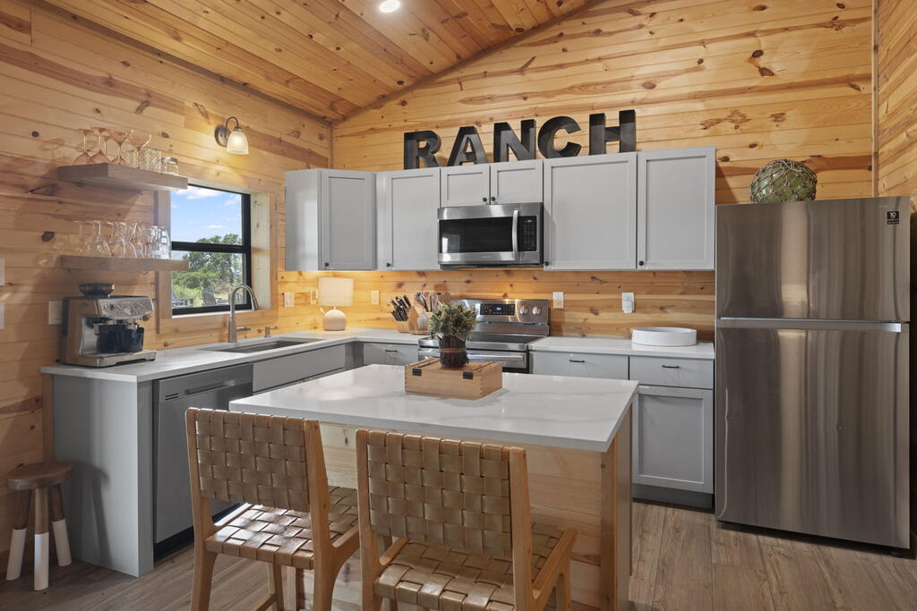 11797 Hackberry Road Barksdale, TX 78828 - Photo 14 of 35 Gallery Image 14
