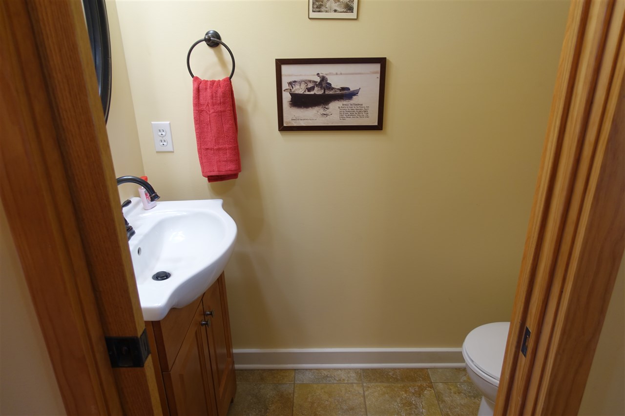 246 Highview Road Traverse City, MI 49696 - Photo 30 of 44 1870016-29.JPG