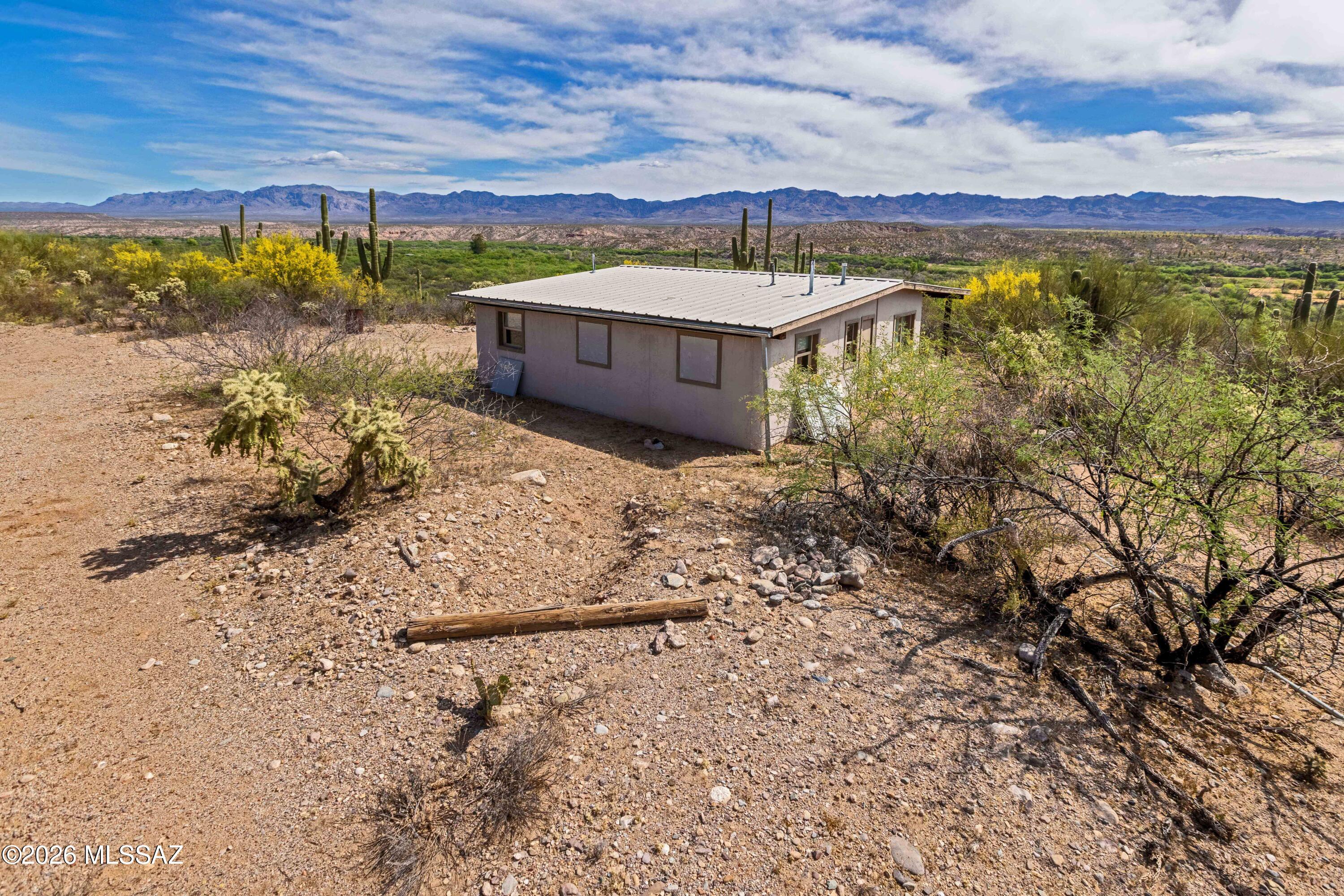 15285 Redington Road Benson, AZ 85602 - Photo 3 of 46 IMG_0162-HDR