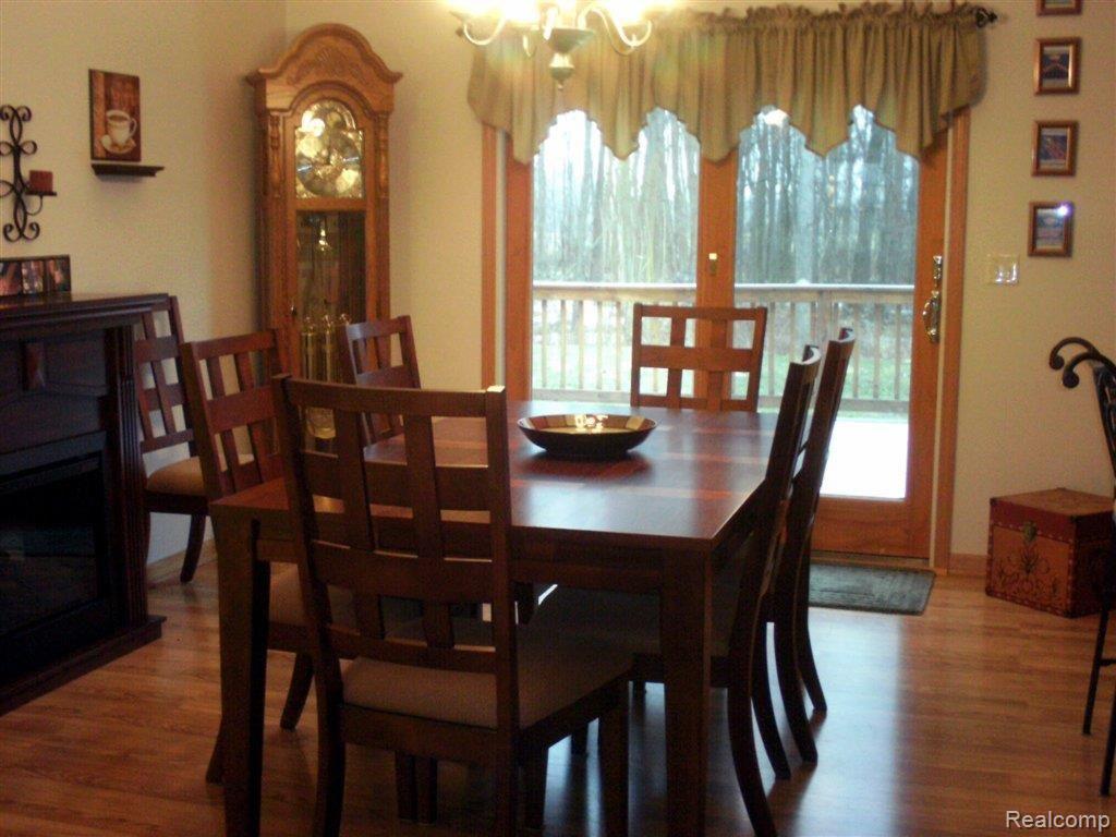 4170 Catlin Road Columbiaville, MI 48421 - Photo 4 of 25 Dining.JPG