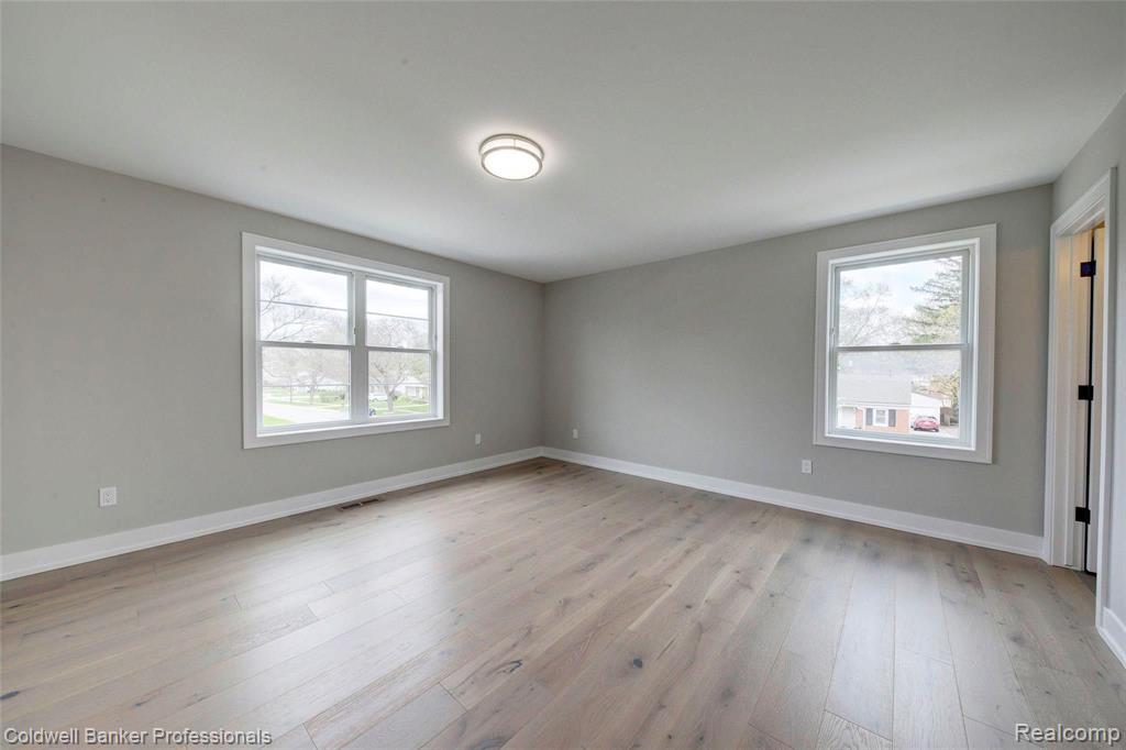 4101 Buckingham Road Royal Oak, MI 48073 - Photo 51 of 82