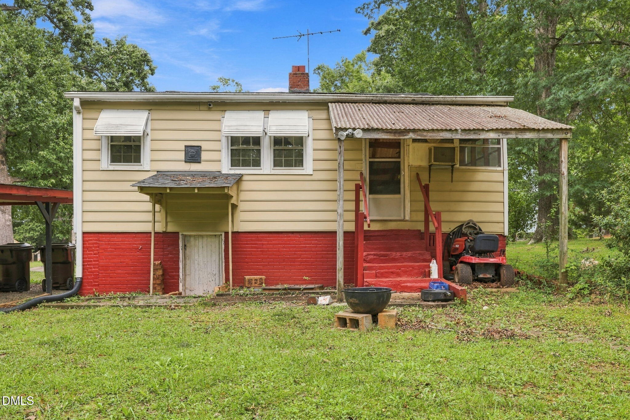 1415 Pointer Street Roxboro, NC 27573 - Photo 35 of 43 36-web-or-mls-IMG_7148