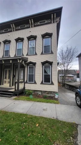 $1,200 | 13 West Monroe Street, Unit 11, Little Falls, NY 13365