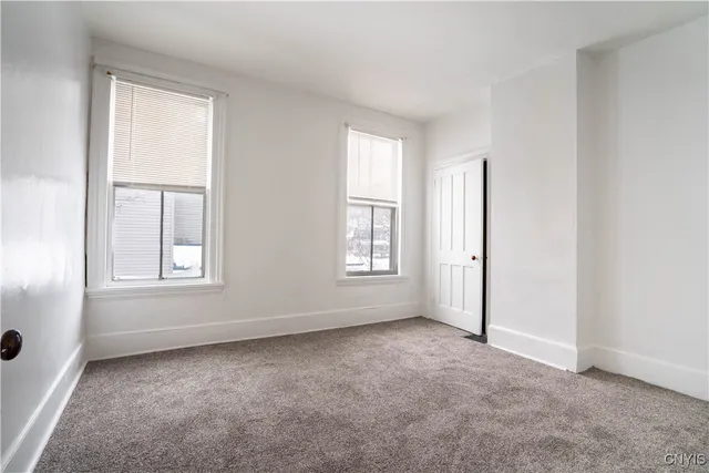 $1,200 | 13 West Monroe Street, Unit 11, Little Falls, NY 13365