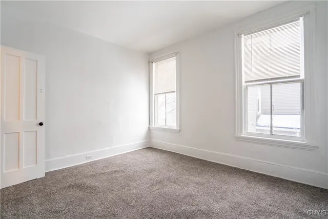 $1,200 | 13 West Monroe Street, Unit 11, Little Falls, NY 13365