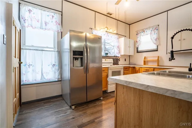 $1,200 | 13 West Monroe Street, Unit 11, Little Falls, NY 13365