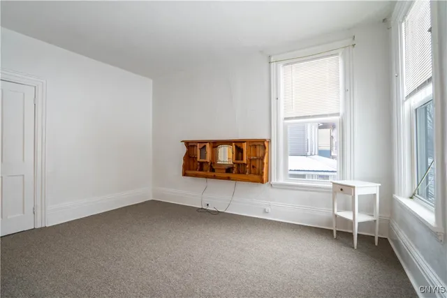 $1,200 | 13 West Monroe Street, Unit 11, Little Falls, NY 13365