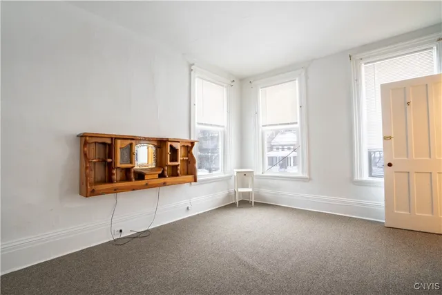 $1,200 | 13 West Monroe Street, Unit 11, Little Falls, NY 13365