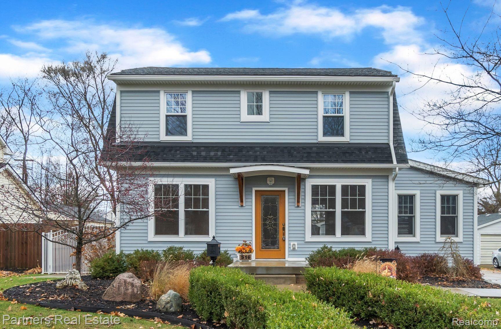 516 Maple Street Howell, MI 48843 - Photo 2 of 42 03-516 Maple St-windowstill-realest.jpg