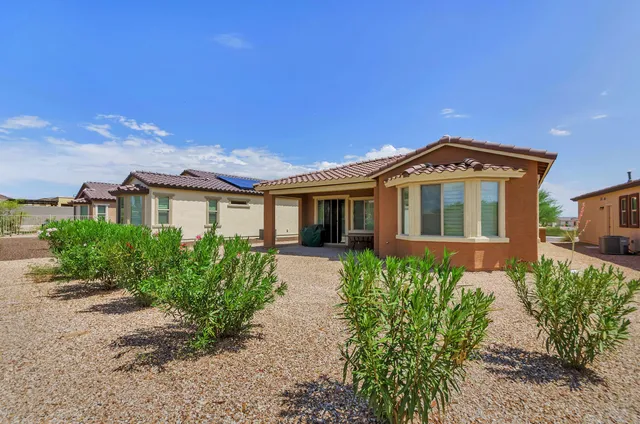 $2,900 | 17584 West Fairview Street, Goodyear, AZ 85338