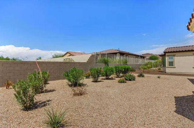$2,900 | 17584 West Fairview Street, Goodyear, AZ 85338