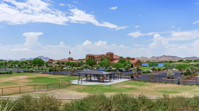 $2,900 | 17584 West Fairview Street, Goodyear, AZ 85338