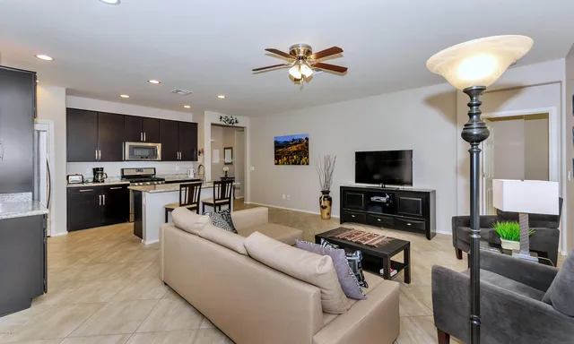 $2,900 | 17584 West Fairview Street, Goodyear, AZ 85338