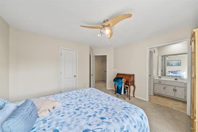 $749,000 | 708 Northeast Lake Point Drive, Lee's Summit, MO 64064