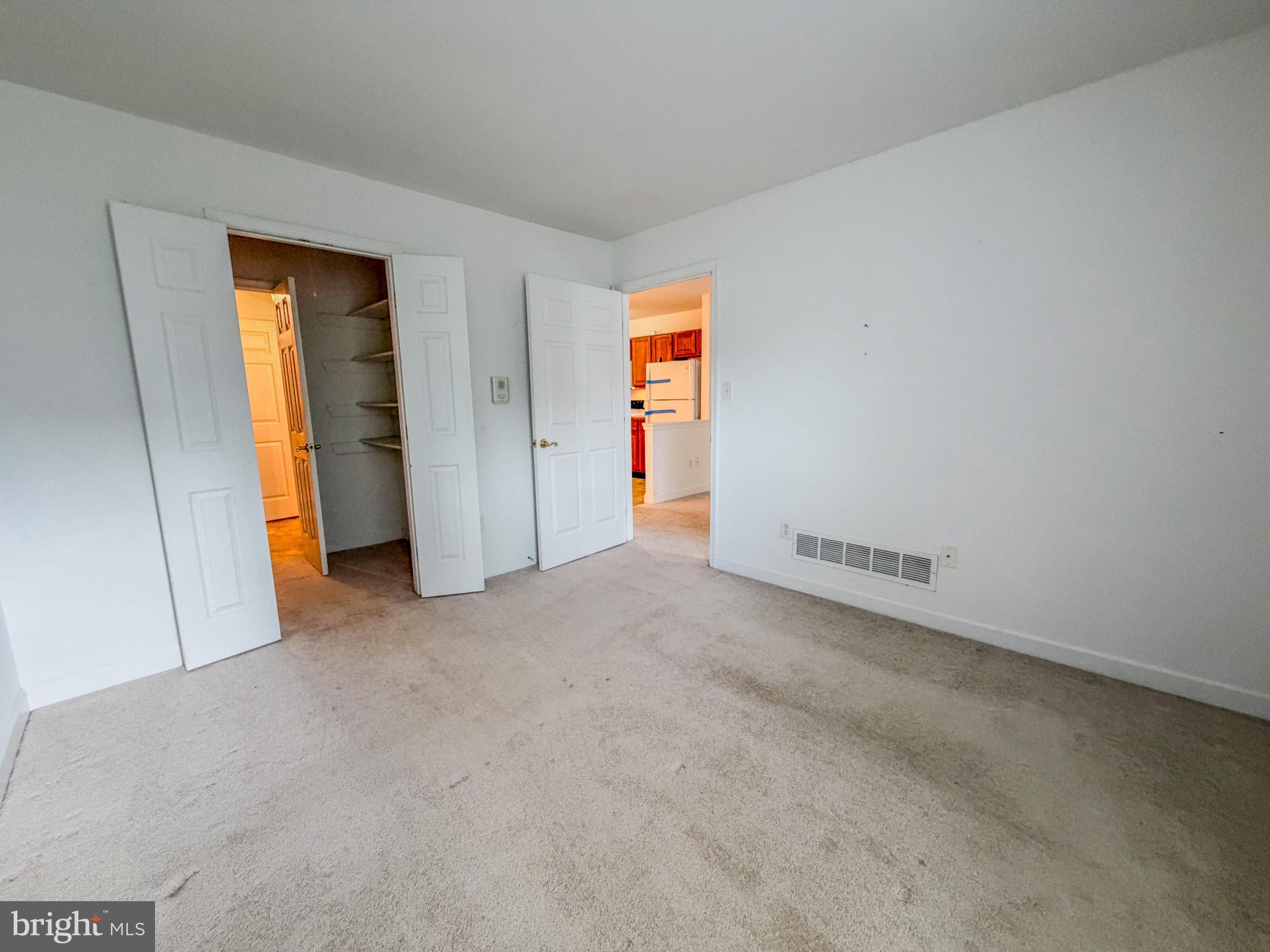 23 East Village Road Newark, DE 19713 - Photo 8 of 11 a view of an empty room